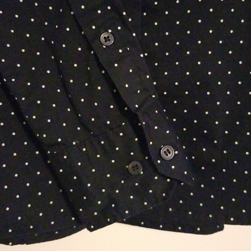 ✔H & M Navy Blue Dress Shirt - Picture 2 of 3